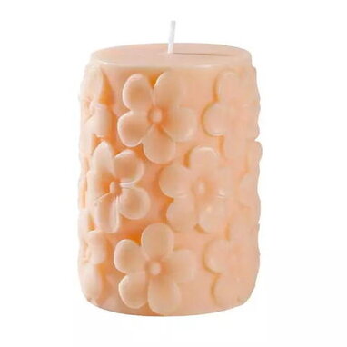 Kleine roséfarbende Stumpenkerze mit Blümchen-Applikationen